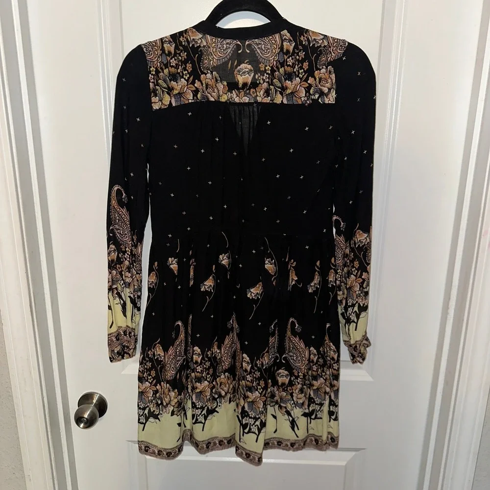 Free People Black Floral Paisley Border Print LS Mini‎ Dress Boho Pockets